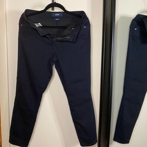 Aero High Waisted Cropped